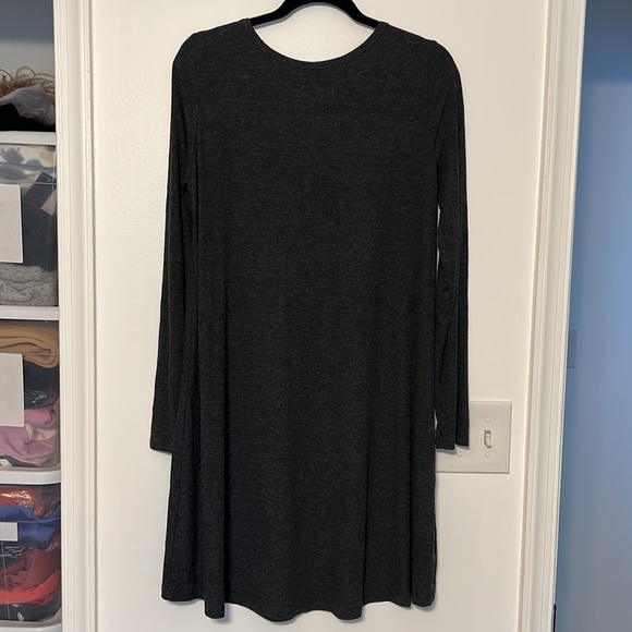 Lush Charcoal Ribbed Henley Long Sleeve Dress - Picture 6 of 10